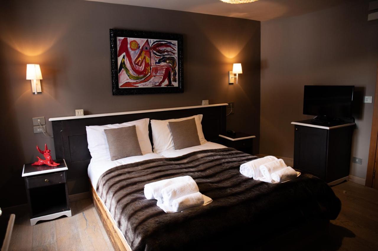 Art Hotel Grivola بيريوِل تْشيرفينيا المظهر الخارجي الصورة