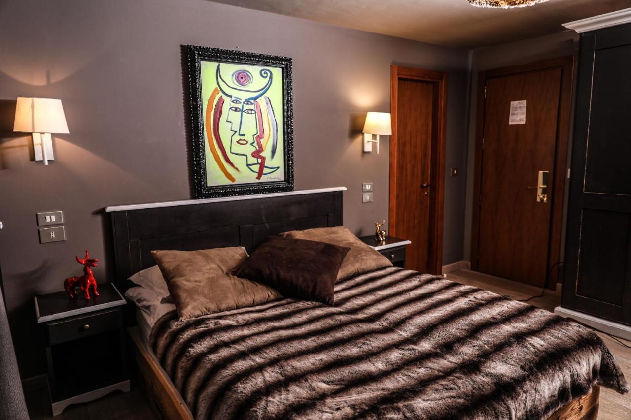 Art Hotel Grivola بيريوِل تْشيرفينيا المظهر الخارجي الصورة