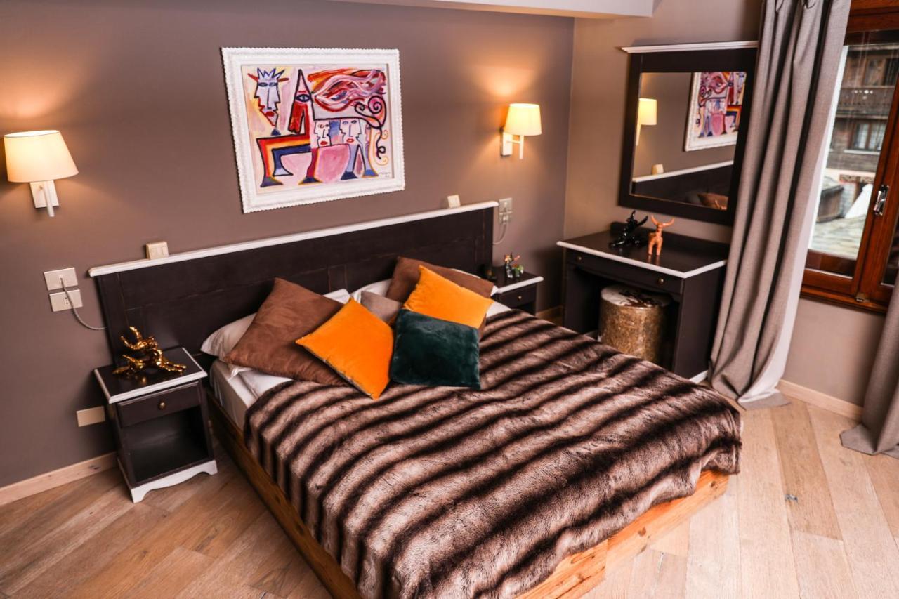Art Hotel Grivola بيريوِل تْشيرفينيا المظهر الخارجي الصورة