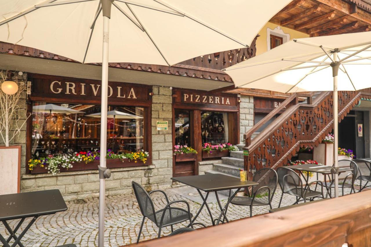 Art Hotel Grivola بيريوِل تْشيرفينيا المظهر الخارجي الصورة